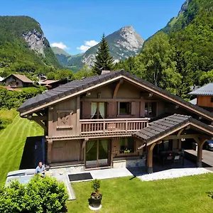 Luxe Les Melezes Chalet Samoens